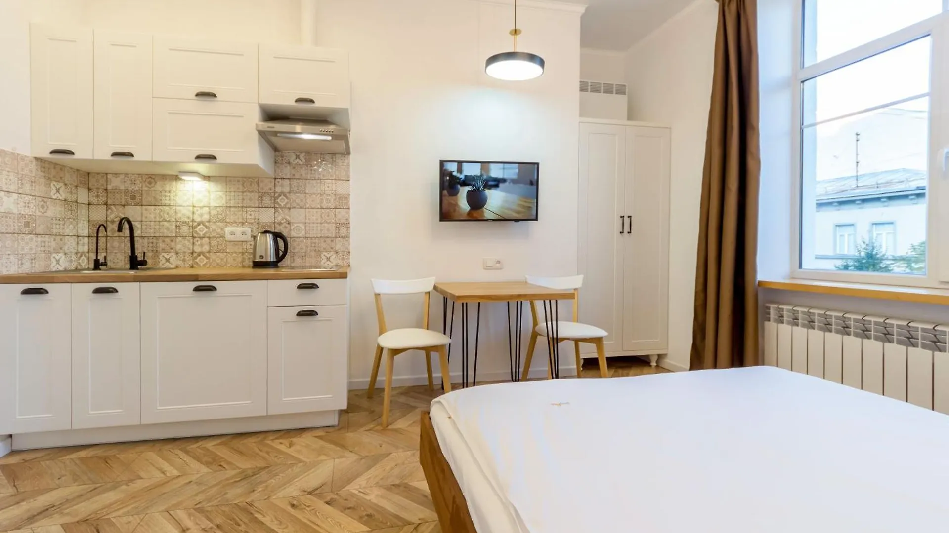 Self Check-In Apartments Kyiv Ukraine