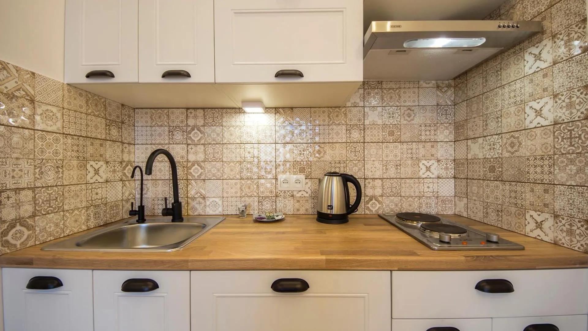 קייב Self Check-In Apartments