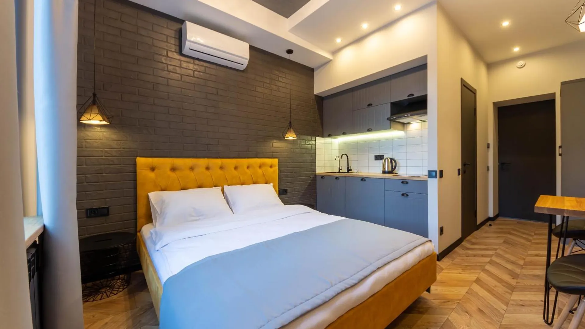 Self Check-In Apartments Kyiv 0*,  Ukraine