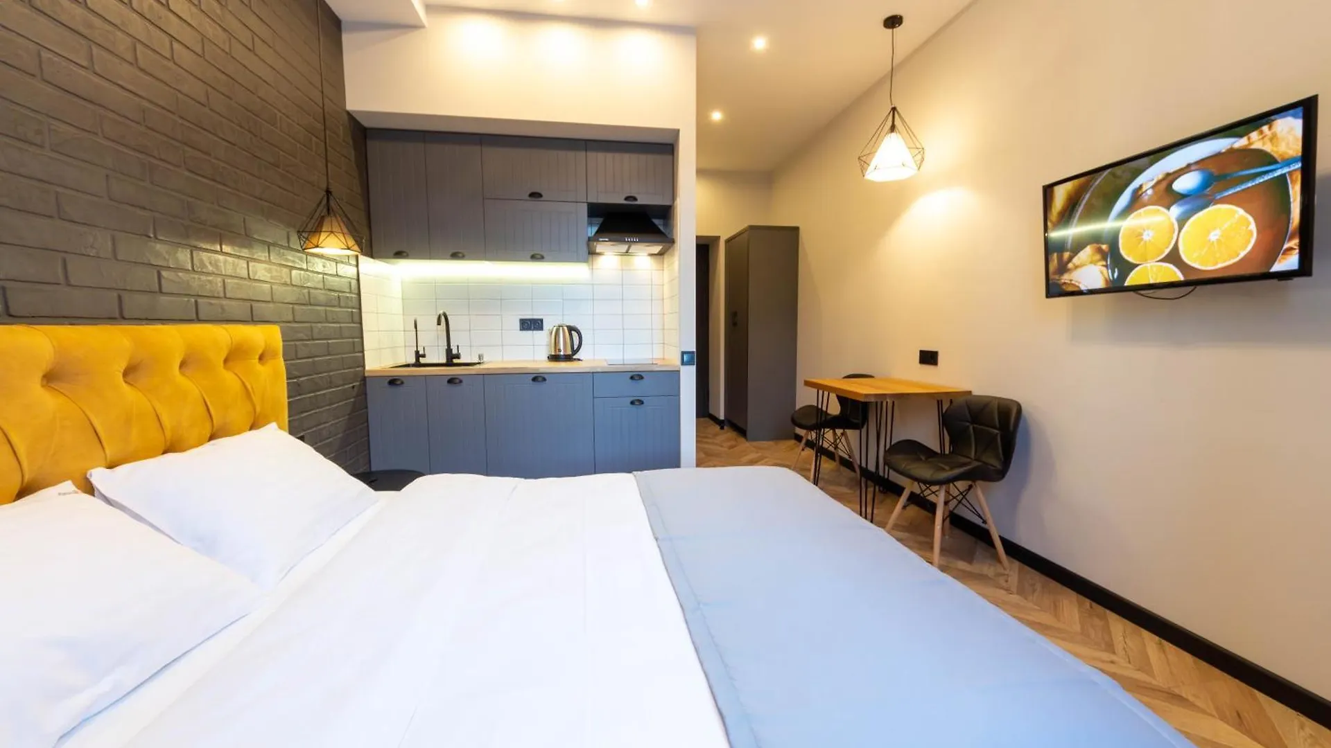 Self Check-In Apartments Kyiv