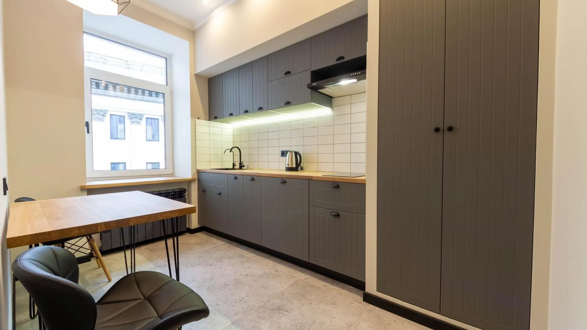 Self Check-In Apartments Kyiv Ukraine