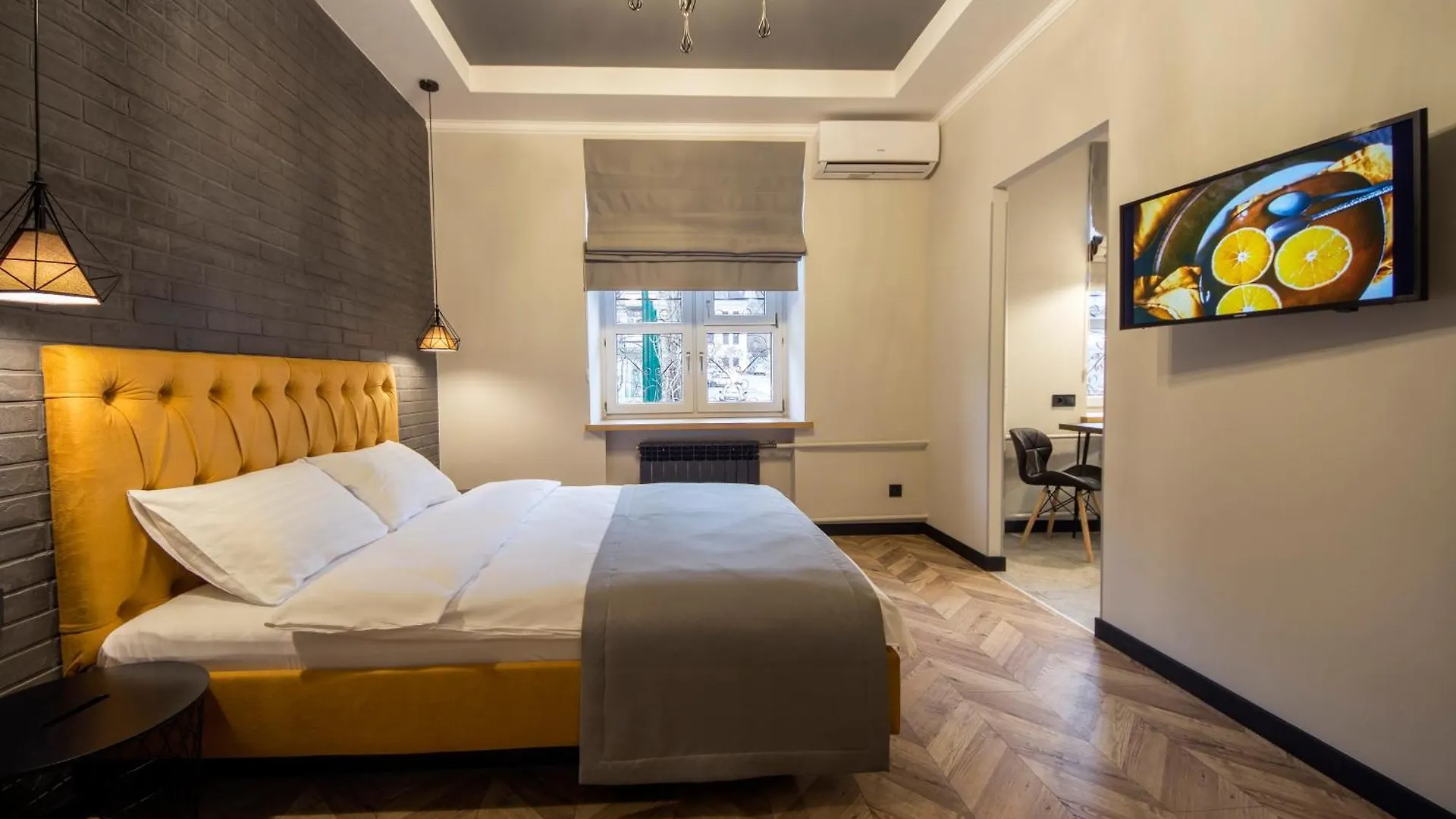 Self Check-In Apartments Kyiv Ukraine