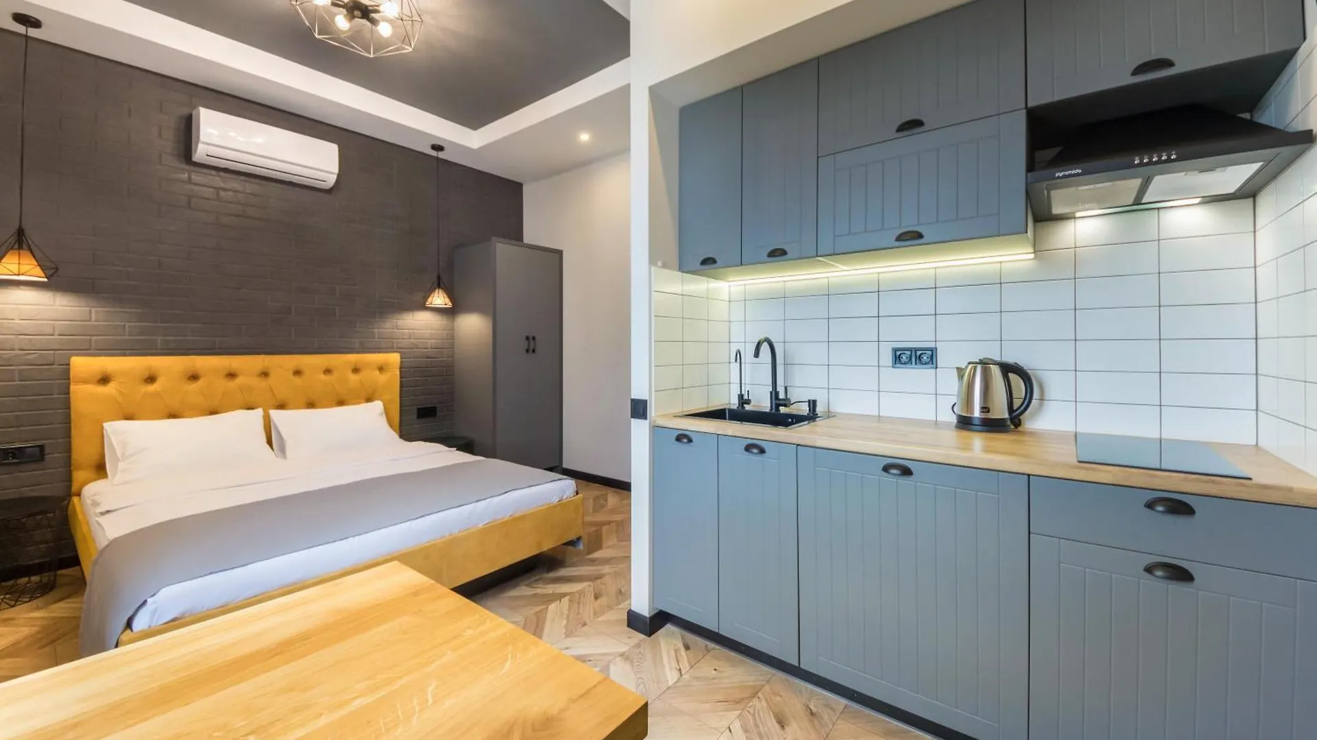 Self Check-In Apartments Kiev