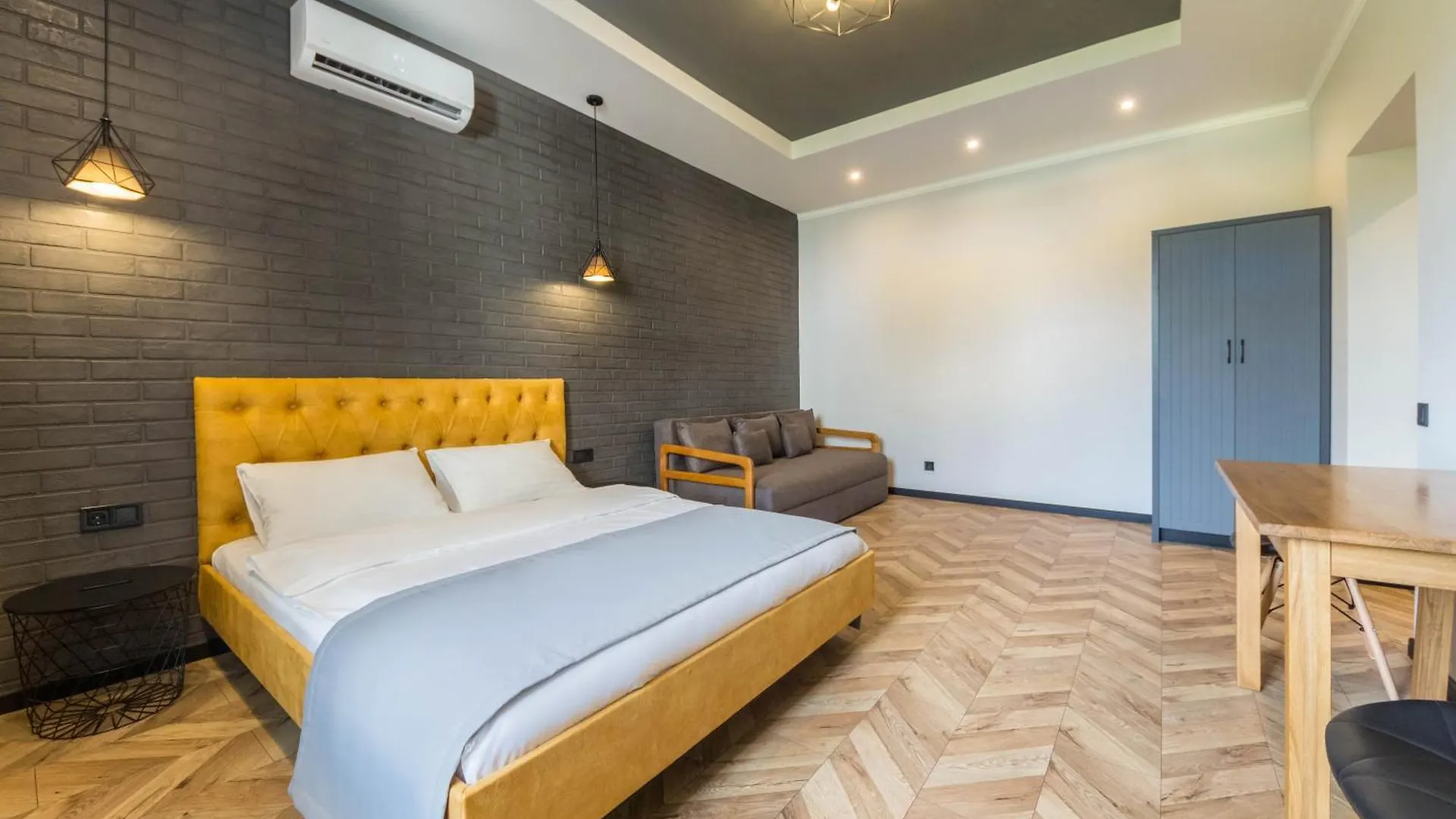 Self Check-In Apartments Kiev