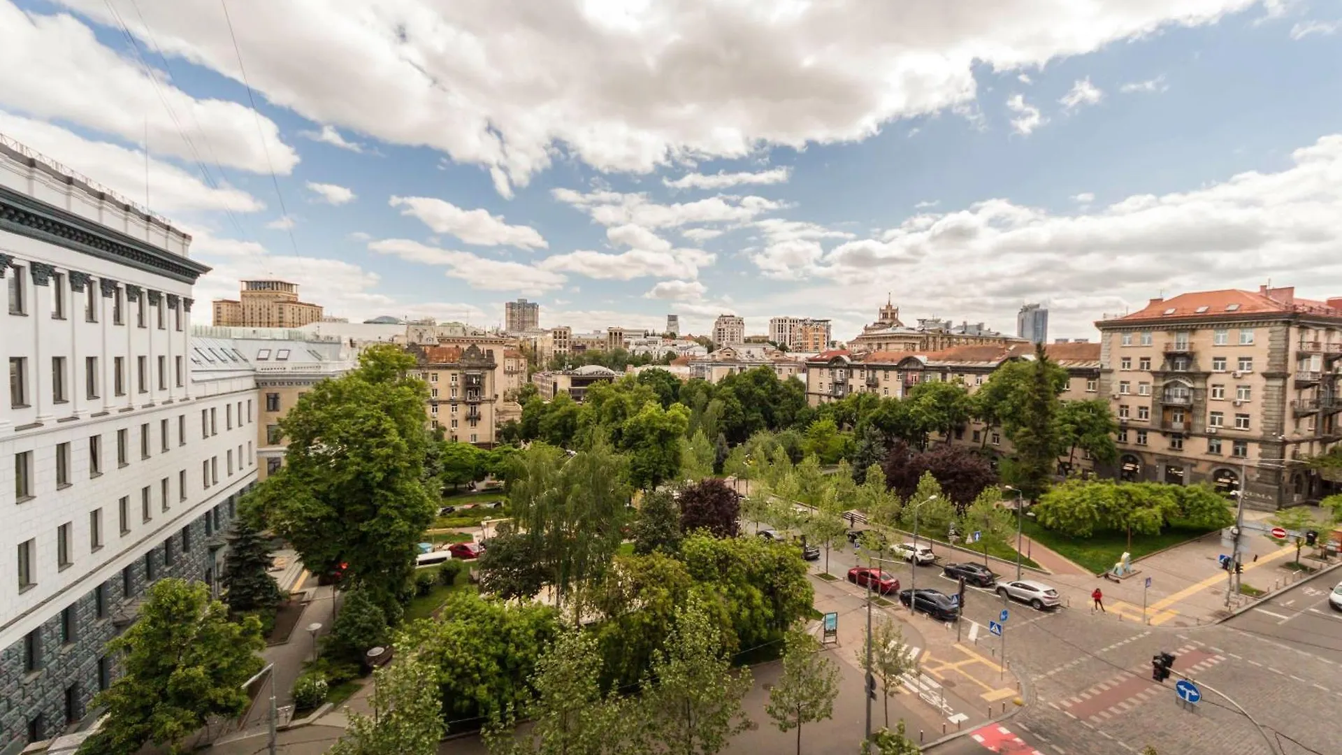 Self Check-In Apartments Kiev